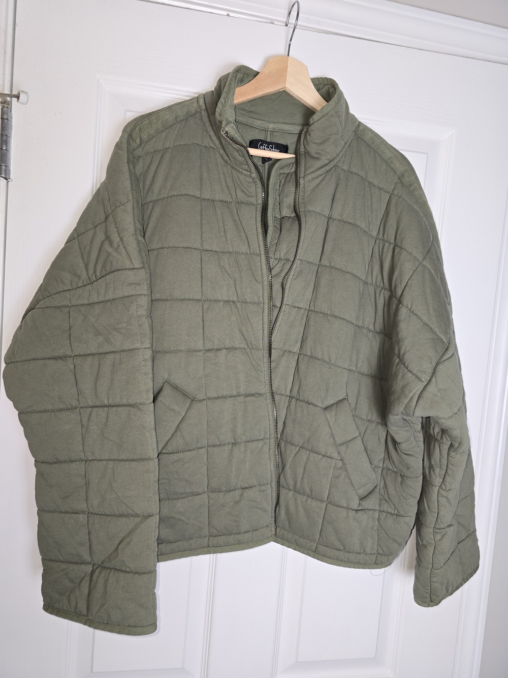 CoffeeShop Quilted Puffer Jacket - Olive Size XL